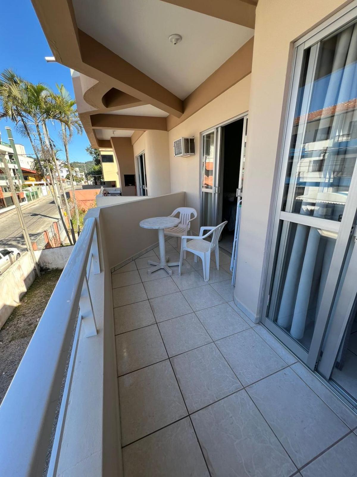 Residencial Nereu Apartment *