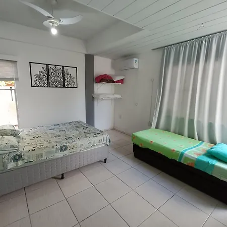 Residencial Nereu Apartment Bombinhas Exterior photo